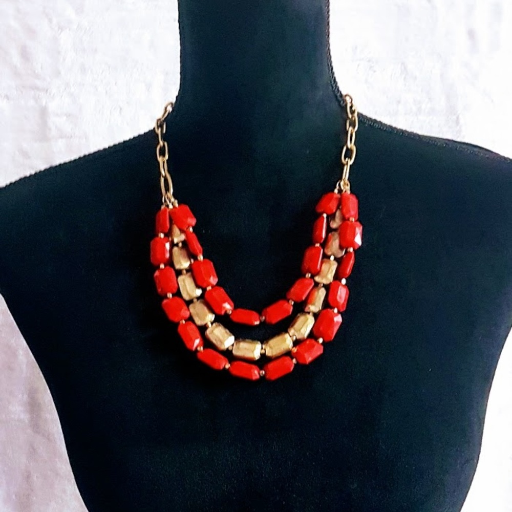 #J6 Red & Gold Rectangular Shaped Beaded Necklace